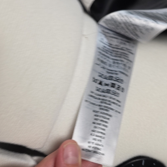 🖤 GUESS Los Angeles Black Faux Leather Moto Jacket – Size M 🖤 - Picture 7 of 9